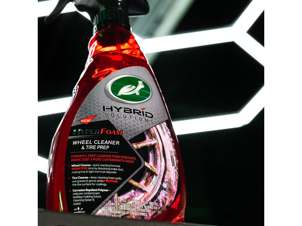 Solutie curatat jante si anvelope Turtle Wax HS Hyperfoam 680 ml