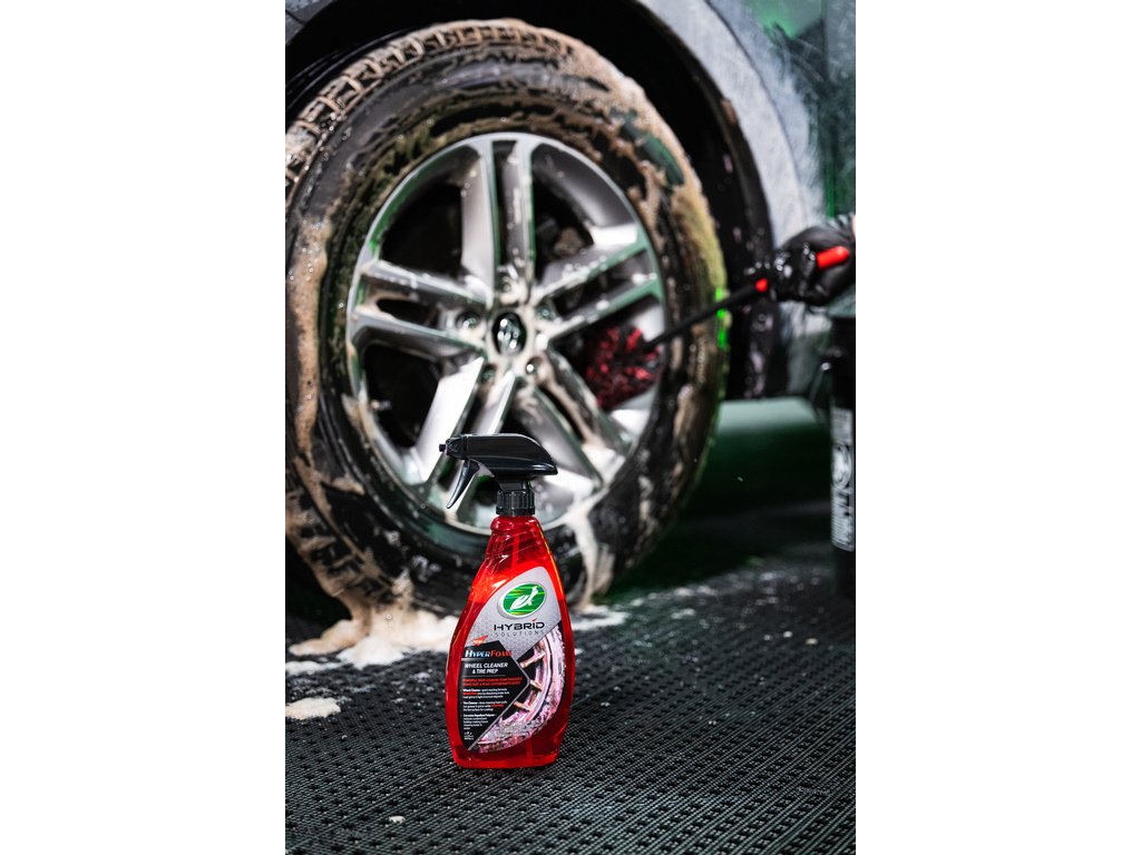Solutie curatat jante si anvelope Turtle Wax HS Hyperfoam 680 ml
