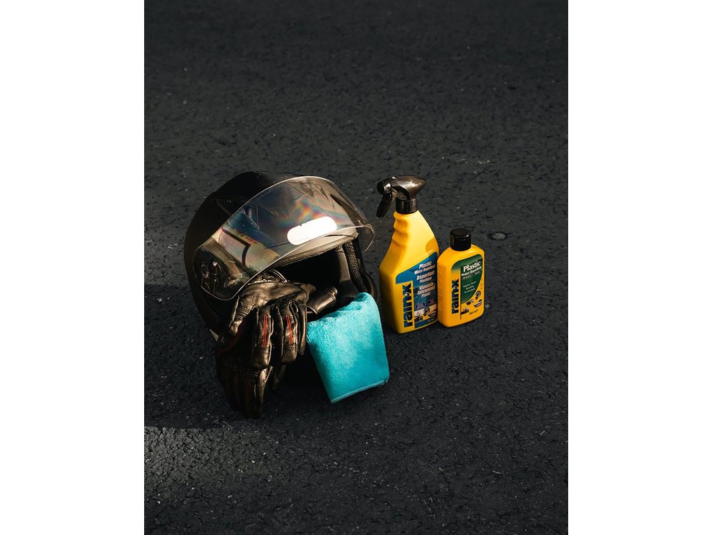 Solutie Anti Ploaie Rain-X Tratament plastic ( acril, plexiglas, policarbonat) pentru alunecarea apei cu pulverizator, 500 ml - ideal pentru vizor casca MOTO, ochelari, parbrize motociclete si parbrize barci