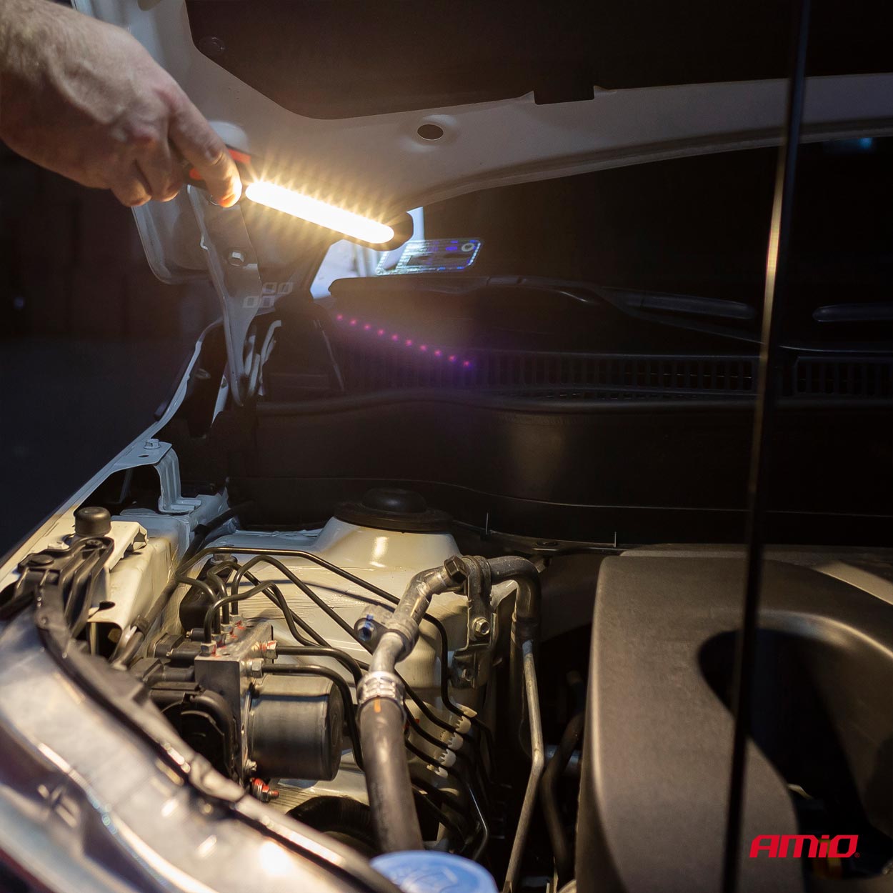 Lampa de lucru cu 1x COB + 1x LED, 350lm 6500K , fixare magnet , carlig, acumulator, AMiO WT08