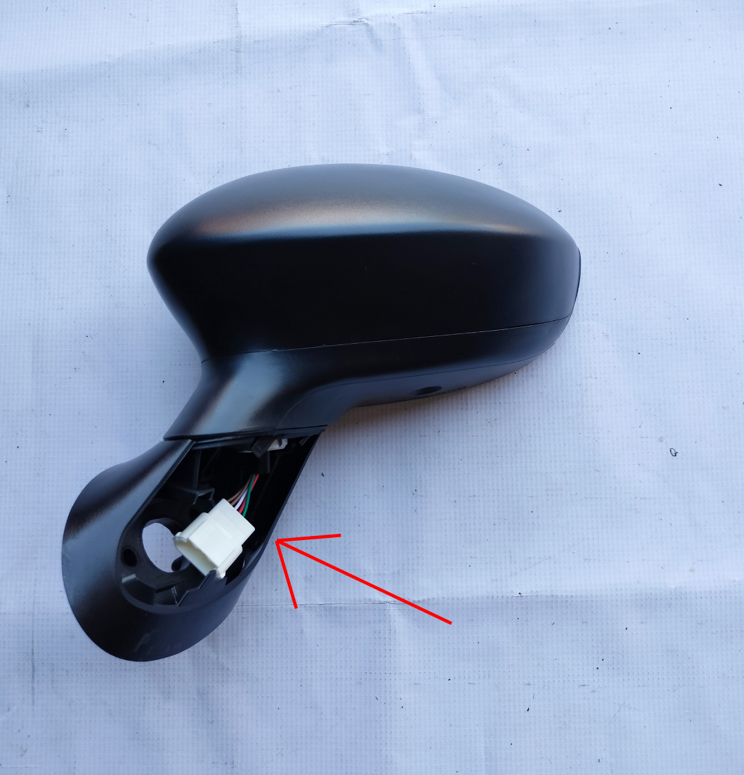 Oglinda usa exterioara Fiat 500 (312), 03.2007-08.2015, LOVIT VEZI POZA