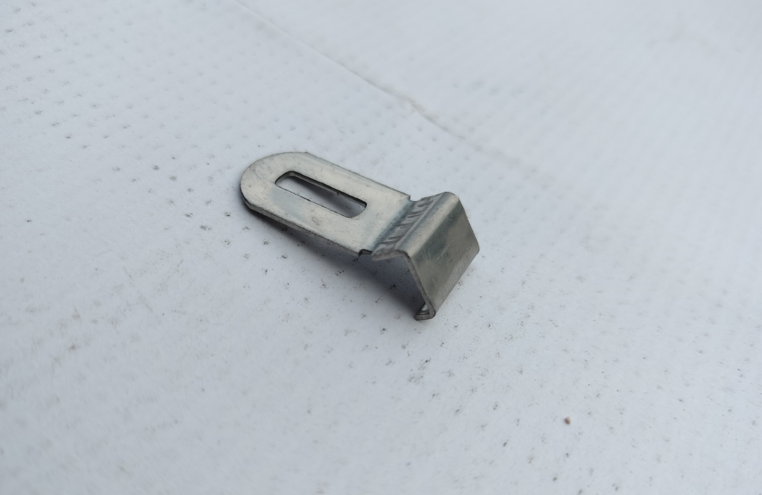 Clema din metal, Renault, 7701406266