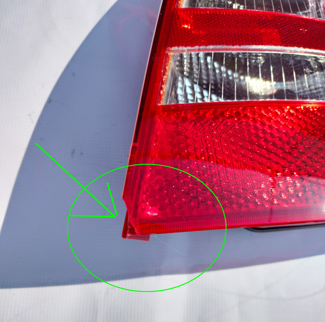 Stop spate lampa Skoda Octavia 2 (1Z3) 06.2004-12.2008 Model Liftback/Hatchback DEPO, partea Dreapta, fara suport becuri, COLT RUPT
