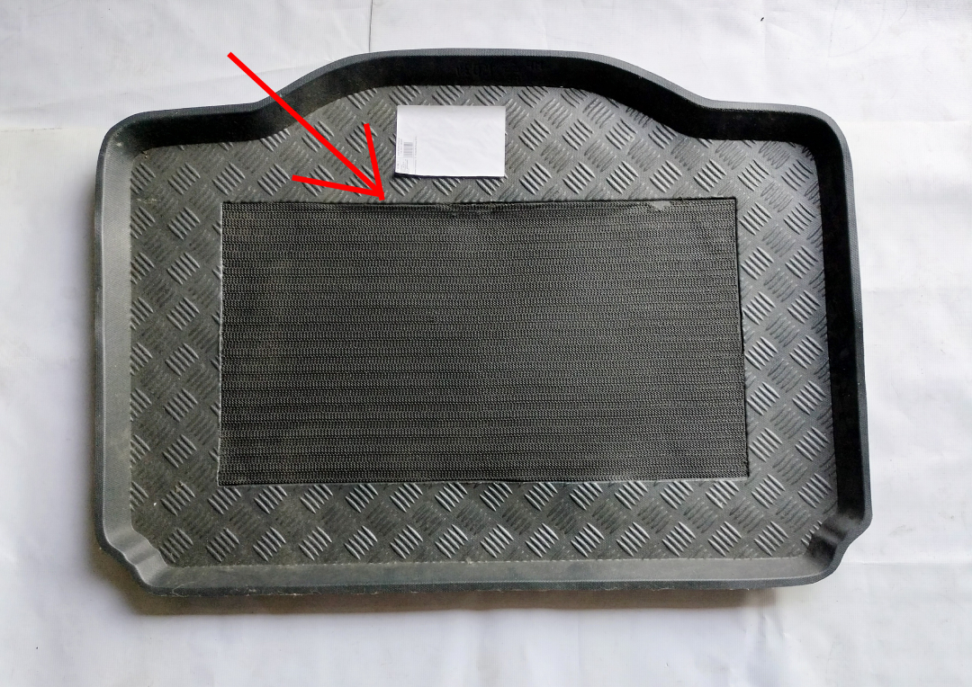 Tavita portbagaj Chevrolet Trax 2013- / Opel MOKKA 2013-, cu protectie antiderapanta; DETERIORAT -VEZI POZA