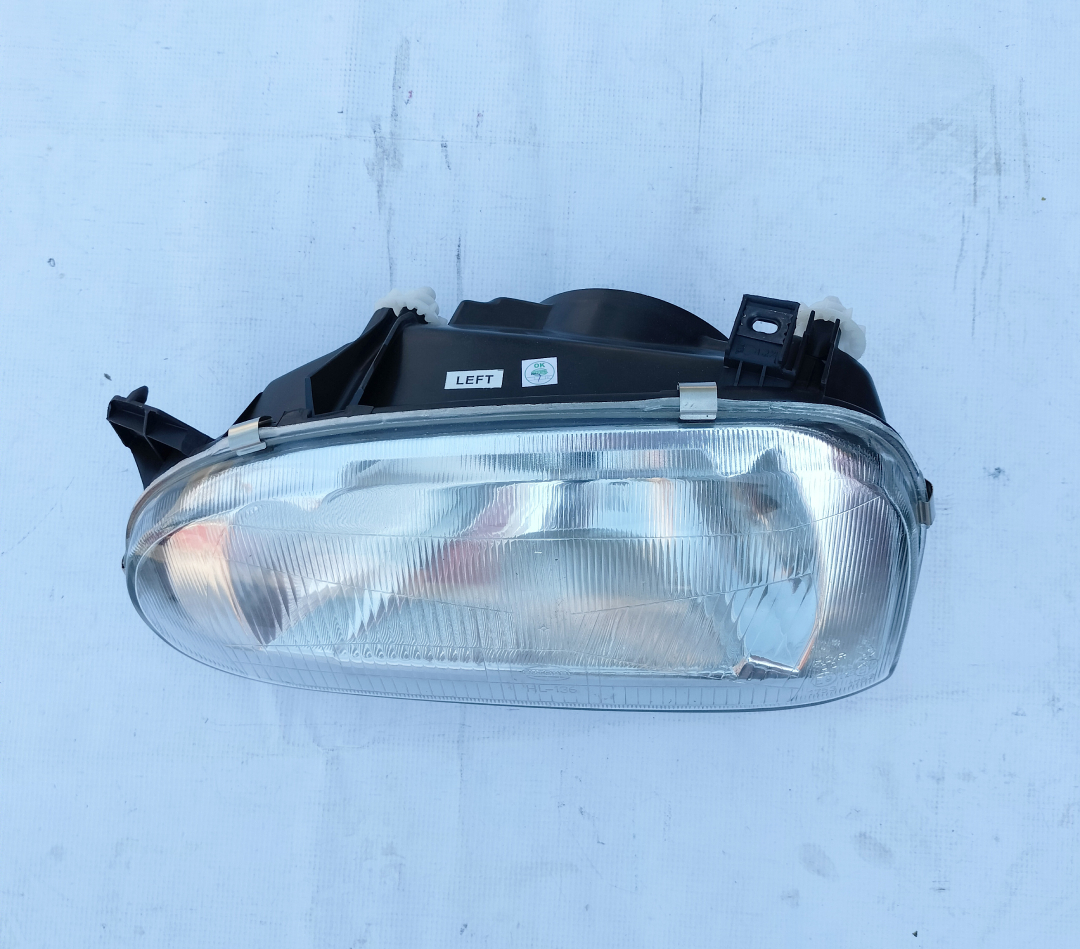 Far VW GOLF 3, 08.1991-04.1999, DEPO, fata, partea stanga, cu conector oval; H4+W5W; RESIGILAT