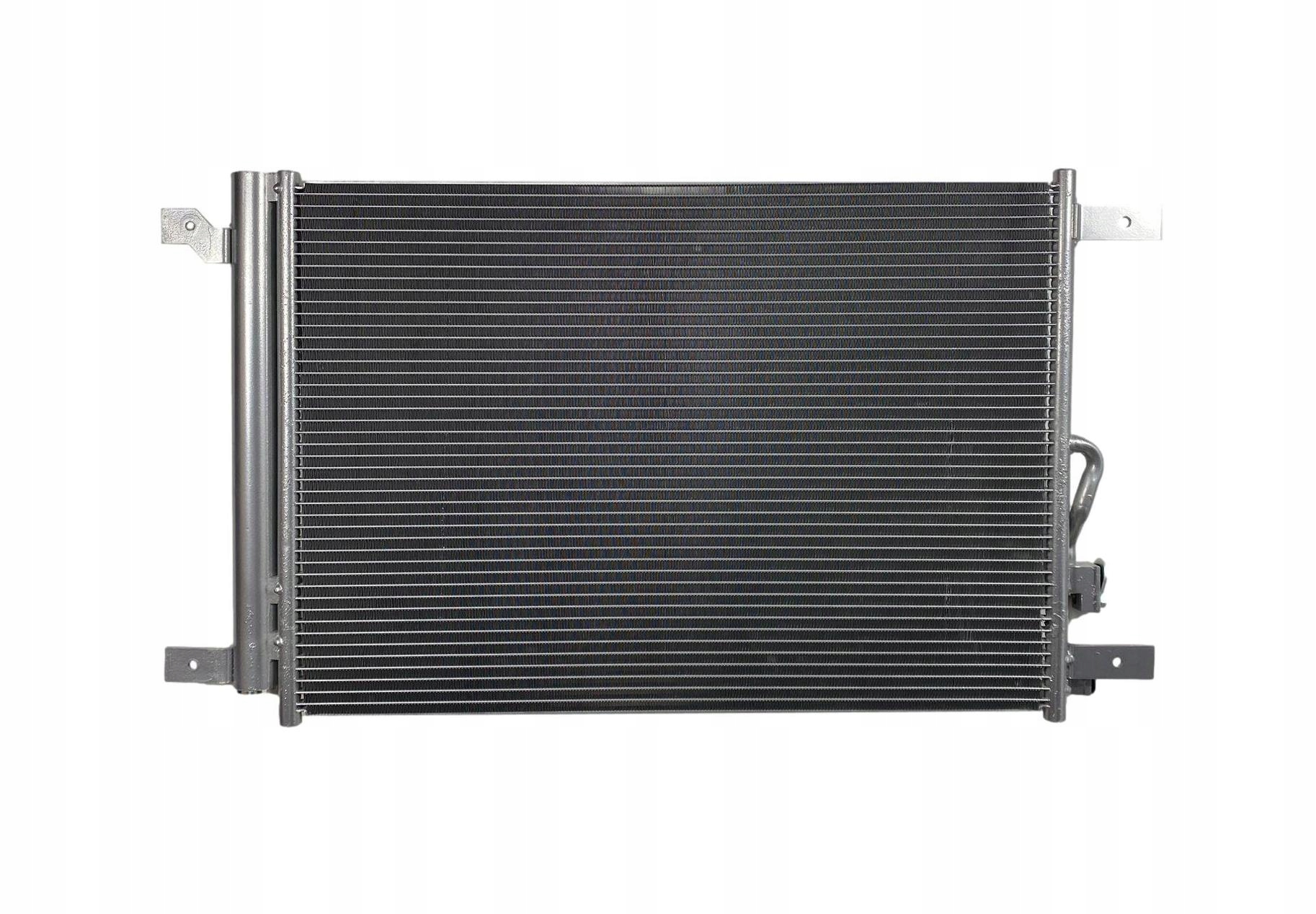 Condensator climatizare AC Audi A3 20-; Vw Golf 8 20-, motor: 1.0 TSI, 1.4 TSI, 1.5 TSI, 2.0 TDI, 2.0 TFSI, Condensator cu uscator integrat , 570(535)x390(375)x12, Koyorad, miez si rezervor din aluminiu brazat, 5WA816411D