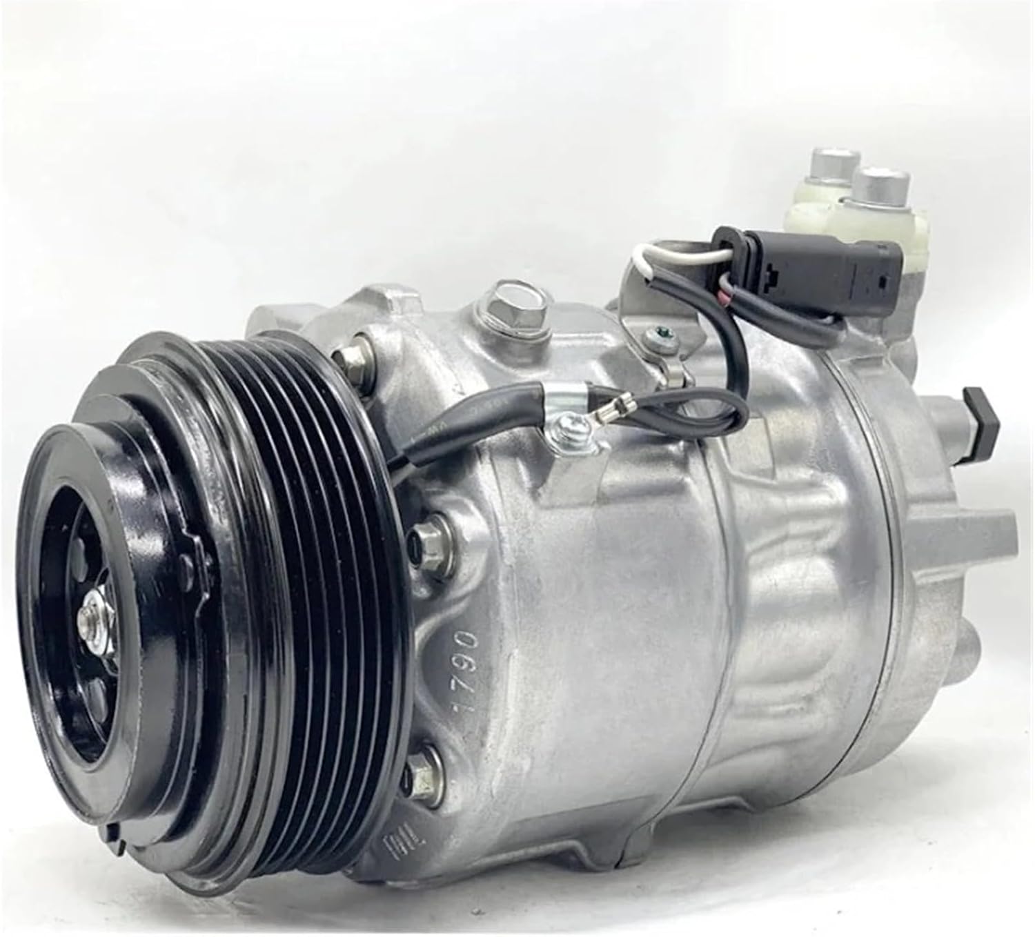 Compresor AC nou BMW Seria 5 G30 17-23, 6 Gt (G32) 17-, 8 (G15) 18-, X5 (G05) 18-, X7 (G07) 19-, motor: 2.0 d, 2.0 T, tip Denso: 7ZSE17, Diam. fulie (mm) 110, 64526995918