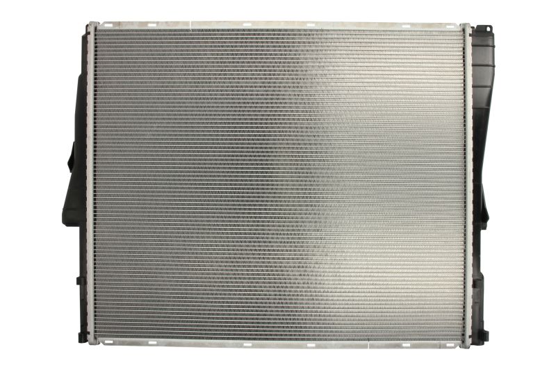 Radiator Bmw X3 E83 04-11, motor: 2.0, 2.0 d, 2.5 R6, 3.0 R6, intrare/iesire conectare rapida, 580x491x16, Koyorad, Aluminiu/ Plastic brazat, 17113403551; 3403551
