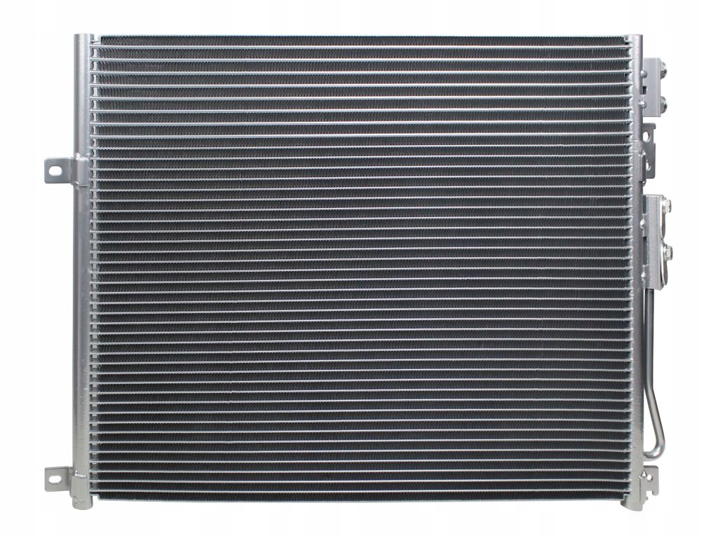 Condensator climatizare AC Jeep Commander 05-10, Grand Cherokee 05-10, motor: 3.0 CRD, 3.7 V6, 4.7 V8, 5.7 V8, condenser cu integral oil cooler, 650(600)x460x22, miez si rezervor din aluminiu brazat, 55116928AA