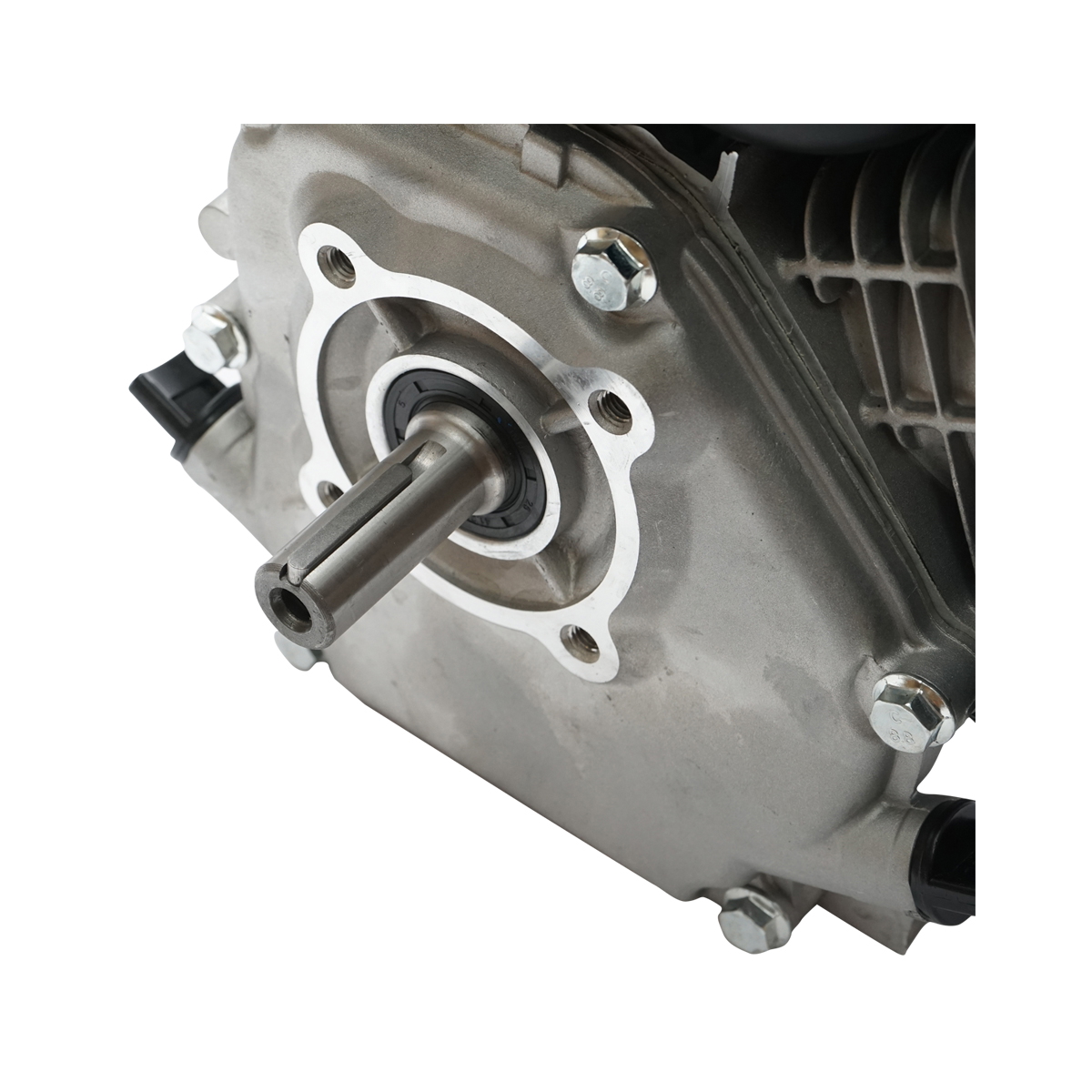 Motor pe benzina 7.5CP, 4 timpi, ax cu pana 20mm, pornire sfoara Breckner Germany