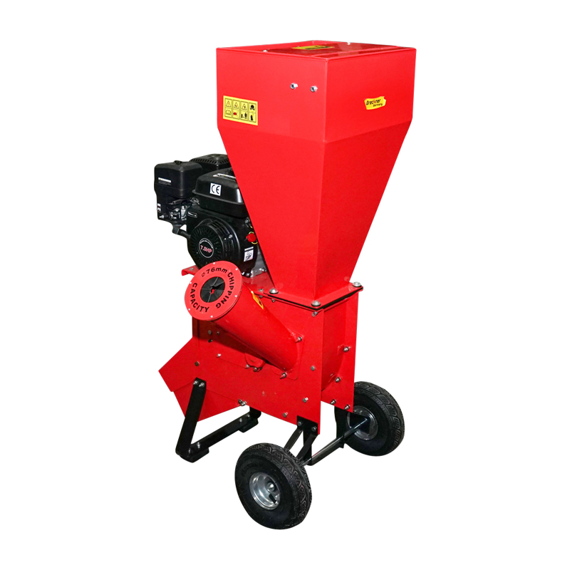 Tocator de crengi pe benzina, TC 7-76, 6.5 CP, grosime max crengi 76 mm, 90 kg Breckner Germany