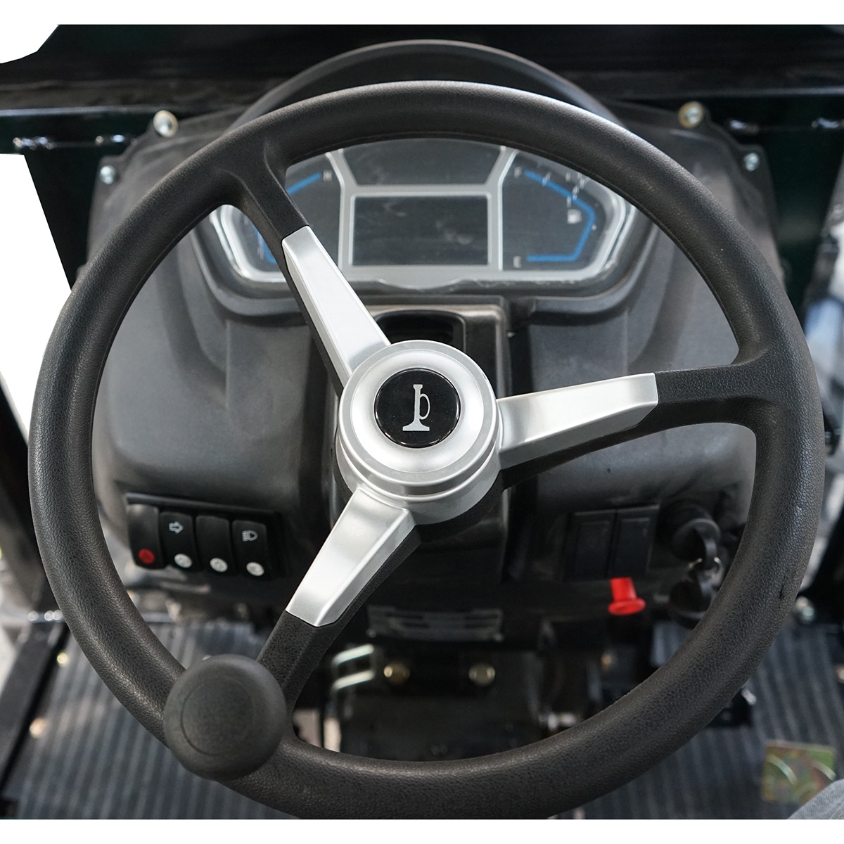 Tractor cu cabina 60HP cu roti 8.3-20/12.4-28 Konig 604