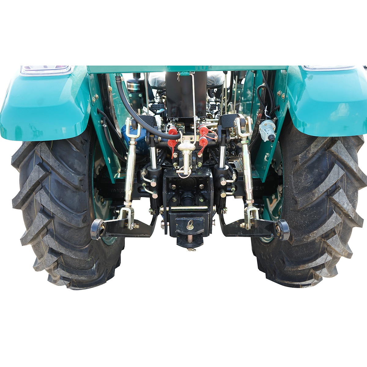 Tractor 80CP cu semicabina, motor YTO cu turbo, roti 8.3-20/12.4-28 KONIG 804