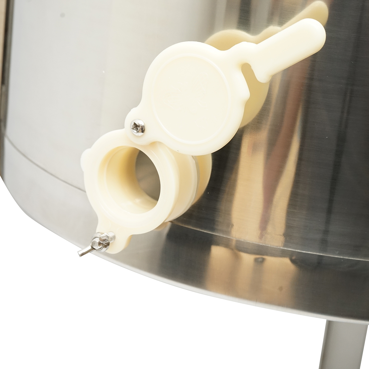 Centrifuga manuala apicola extractor miere din Inox 4 rame, inaltime 600 mm, diametru 470 mm, cos 440 x 260 mm, pentru rame 3/4 si 1/2, capacitate 300 ori/h, greutate 14.4 kg