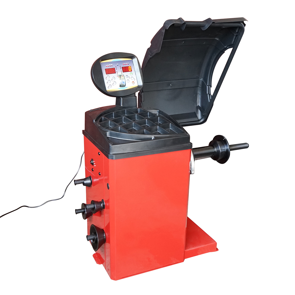 Masina echilibrat roti 10-24 inch, afisaj digital, 4 conuri centrare, 220 V, 0.2 KW, diametru roata max 1000 mm, latime 1.5-17 inch, greutate roata max 65 kg