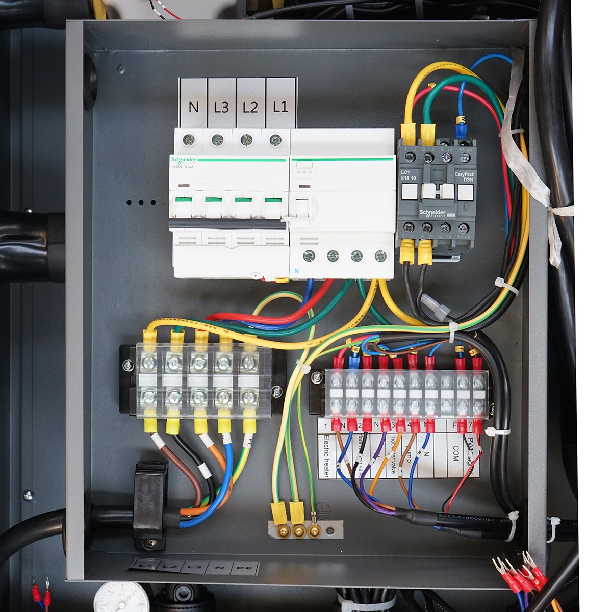 Unitate interna pompa de caldura aer-apa monobloc 22KW, 380V CGH-06 SPRSUN