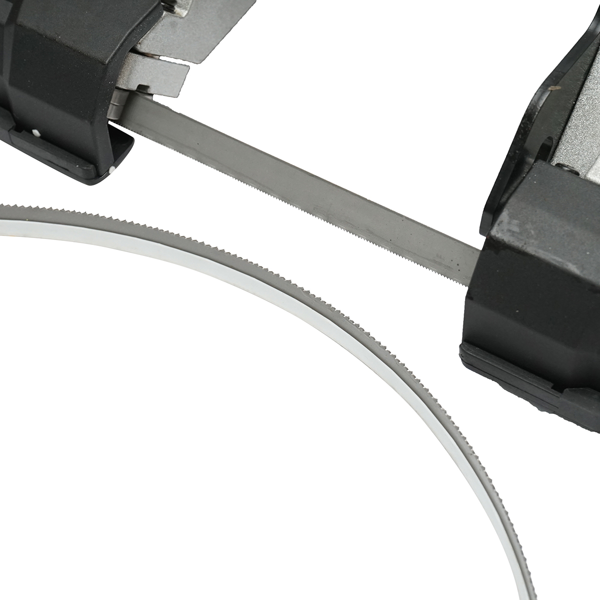 Fierastrau cu banda pentru metal 1100W, 220V, 50Hz, viteza 0.8-2.4 m/s, panza 1141x13x0.65 mm, taiere rotund 120mm, patrat 120x120mm