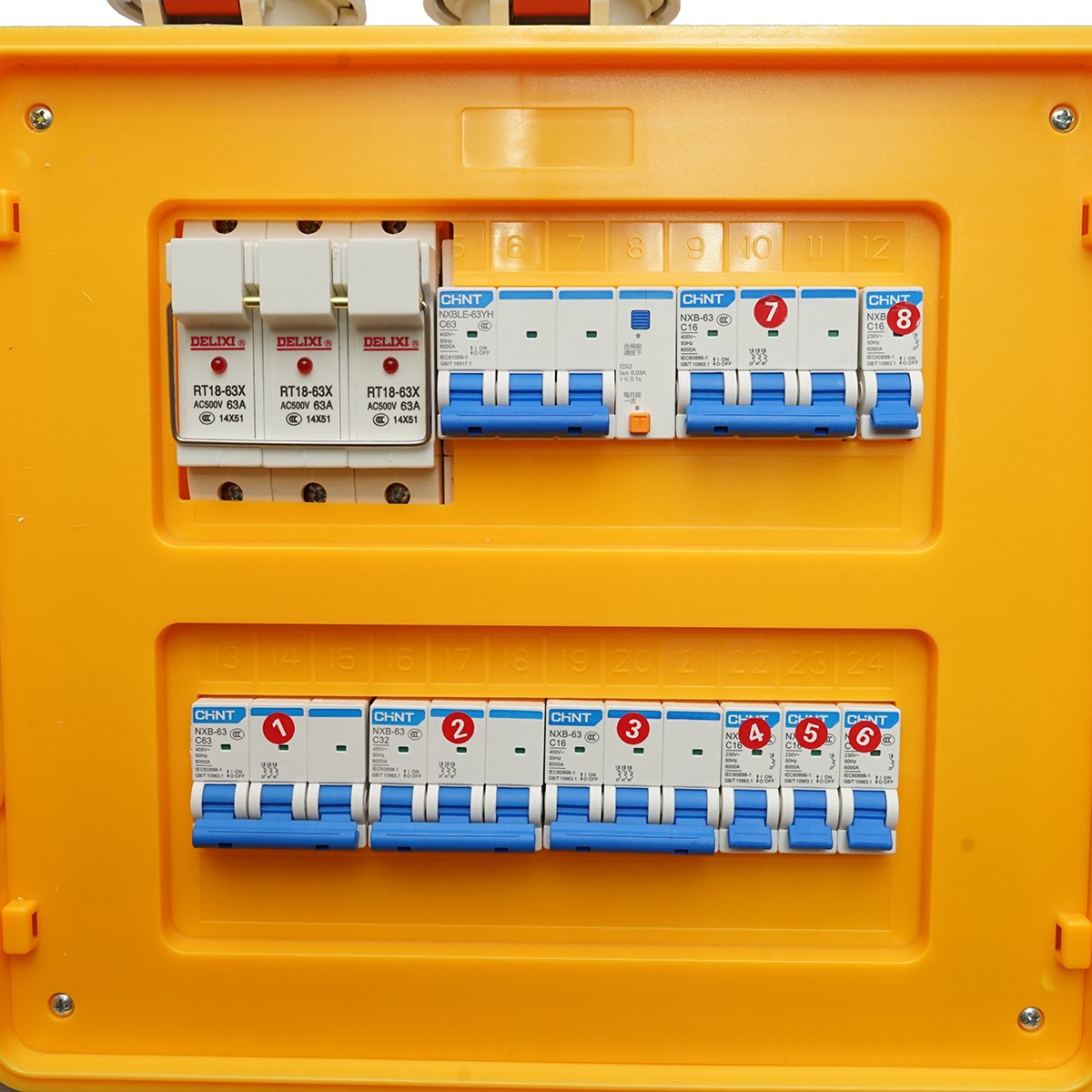 Tablou grup prize organizare santier portabil 2x415V/16A, 4x230V/16A, 1x415V/32A, 1x415V/63A, 370x340x330mm IP44/67 SUNTREE