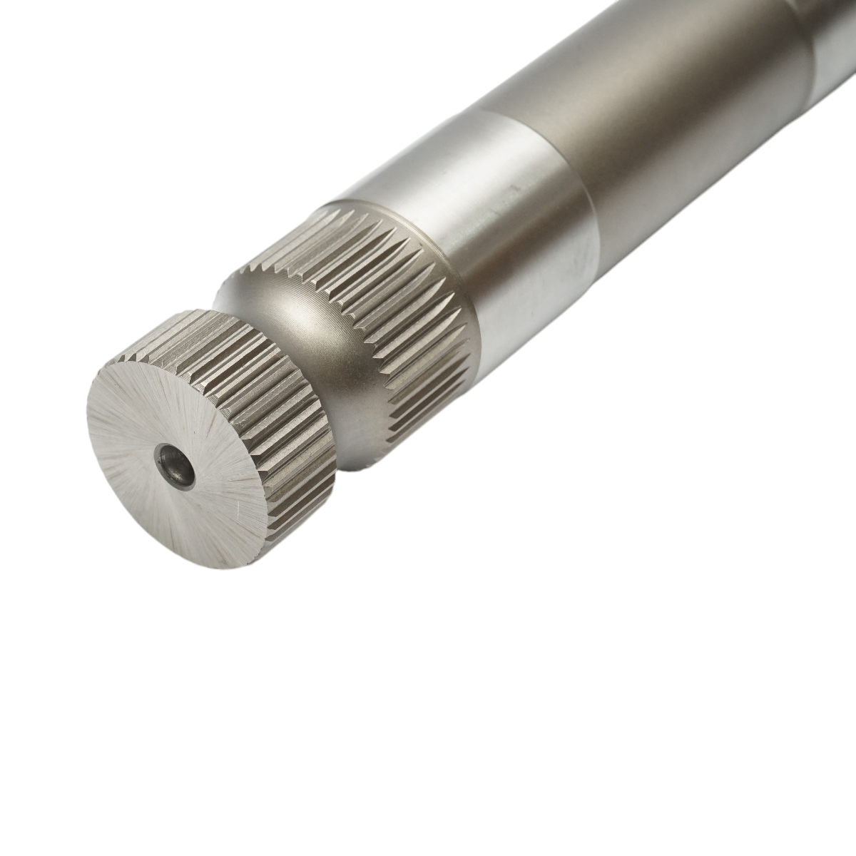 Ax directie Massey Ferguson Z=42/44S, numar caneluri 42/44, cod OEM 1676666M1, compatibil Seria 100 (165, 168, 175, 178, 185, 188), Seria 200 (235, 265, 275, 285, 290, 295), Seria 4200 (4265), Seria 50 industrial (50E, 50H), Seria 500 (565, 575,