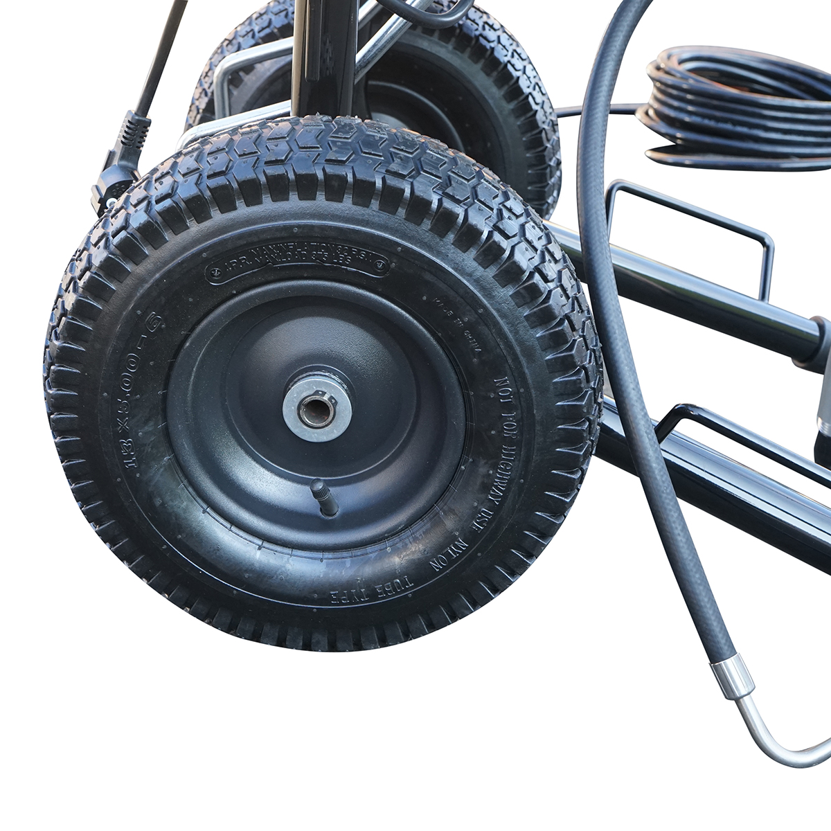 Pompa de vopsit airless Super Painter M24H cu piston, motor Brushless 1.3 kW, 220-240V, 2.4 L/min, duza 517 (0.017), presiune 227 bar, furtun 15 m, carucior inalt