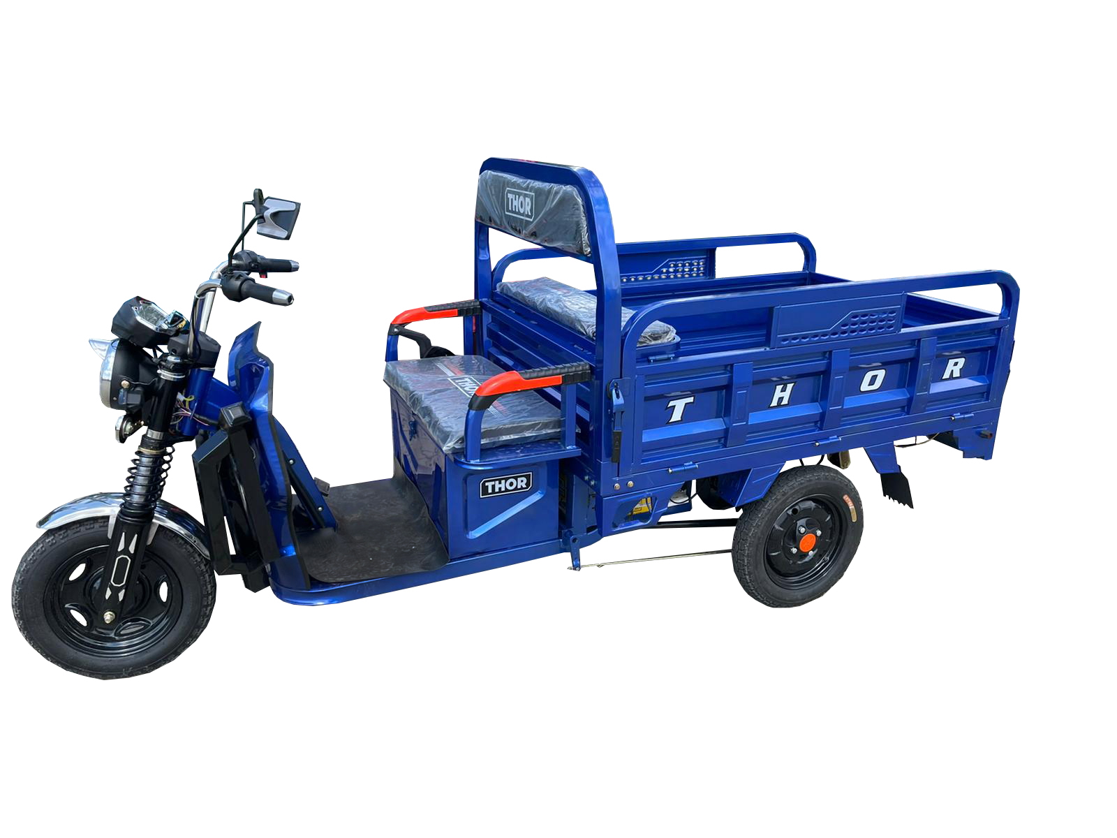 Triciclu electric THOR Thor HOBBY 1000W, baterie 60V 32Ah (5 buc), viteza maxima 25 km/h, autonomie 25-50 km, masa max autorizata 500 kg, reductor 2 trepte HI-LO, anvelope 3.75-12, bena 1450x950x400 mm