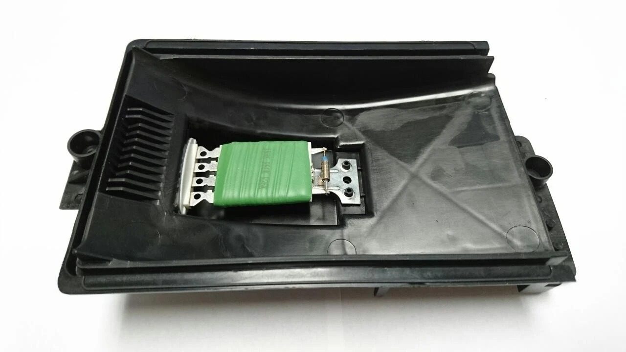 Unitate control ventilator habitaclu Audi A3 Tt; Seat Arosa Cordoba Ibiza Leon Toledo; Skoda Octavia; Vw Bora Golf Lupo New Beetle Polo , AC manual, 1J0819022A