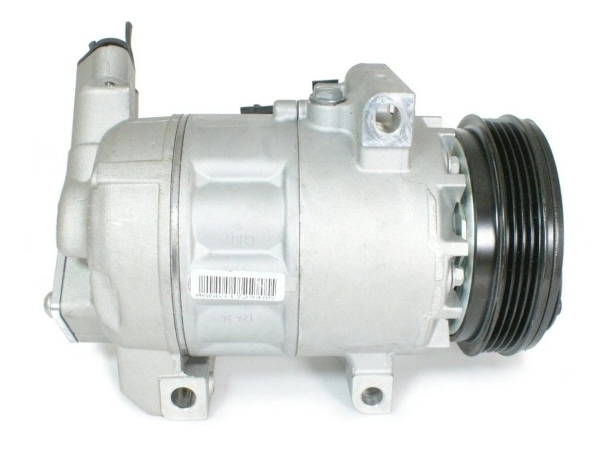 Compresor AC nou Dacia Logan 12-, Sandero 12-, motor: 1.2, tip Valeo: VCS141C, Diam. fulie (mm) 112, 926005314R; 92600-6775R