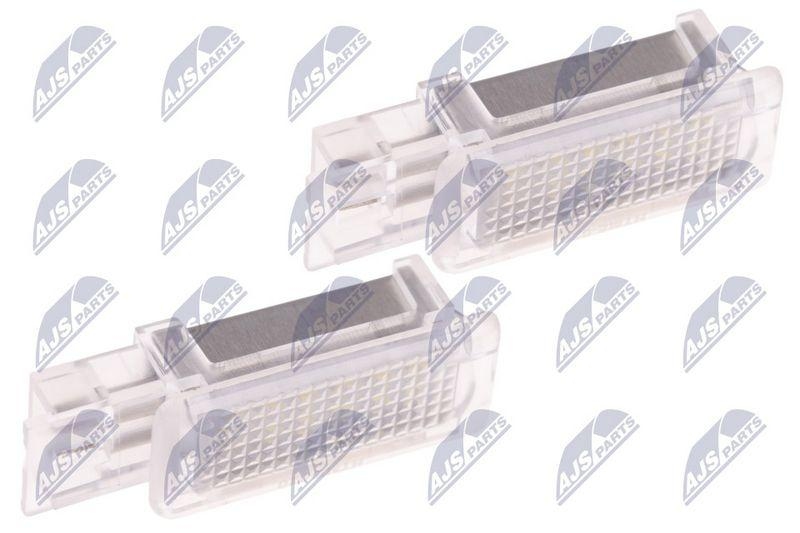Lampa LED torpedou Mercedes C (W203), Gla (X156), Cla (C117), Clk (C209), Slk (R171); 2000-2019; A2038200801; NTY, aftermarket