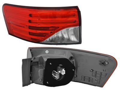 Lampa stop Toyota Avensis Combi (Zrt27, Adt27) Valeo 044911, parte montare : Stanga, LED