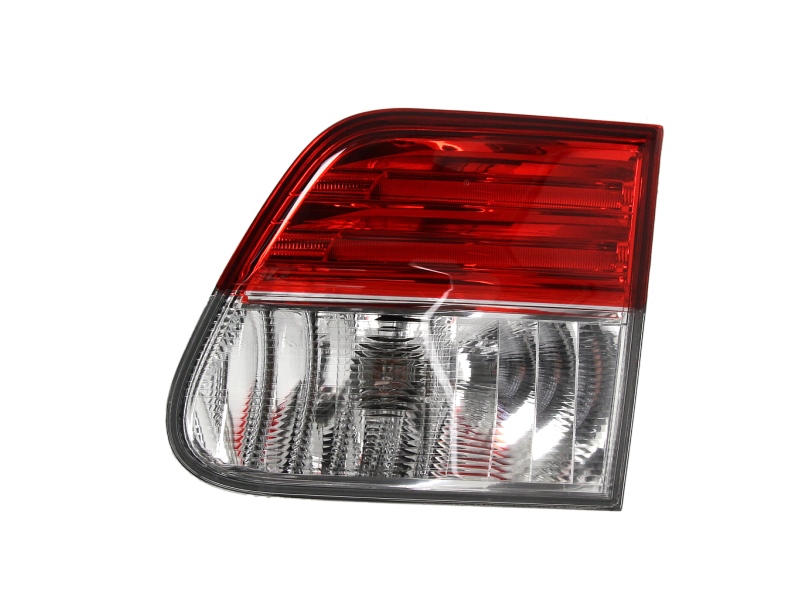 Lampa stop Toyota Avensis Combi (Zrt27, Adt27) Valeo 044908, parte montare : Dreapta, LED