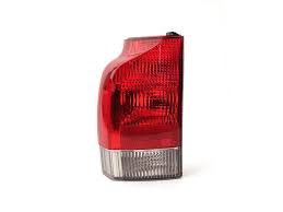 Stop spate lampa Volvo V70 (P80), 04.00-06.04, Volvo Xc70 (Sw), 03.00-05.04, spate, omologare ECE/SAE, fara suport bec, 9474848; 9474851, Stanga