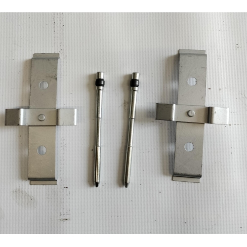 Set accesorii placute frana Alfa Romeo 159 (939 ), 159 Sportwagon (939 ), punte Fata, restrictii producator : Brembo, TRW - LIPSA 2 BOLTURI - VEZI POZA