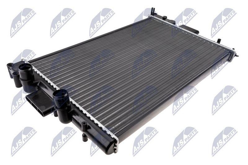 Radiator racire Iveco Daily IV (29l) 2006-2016; 650 x 452 x 32mm; 504152996; NTY, aftermarket