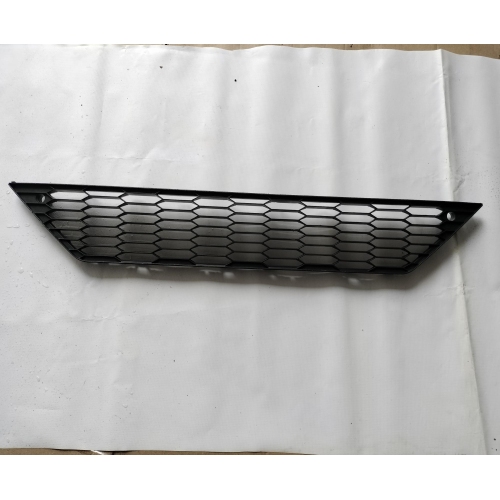 Grila bara Seat Leon (5f), 2017-12.2020, Model FR, Fata, partea centrala, 5F0853667J9B9, COLTURI RUPTE - VEZI POZE