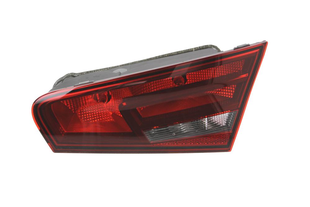 Stop spate lampa Audi A3 (8v), 06.2012- 3usi, omologare ECE, spate, cu suport bec, interior, 8V3945094, Dreapta