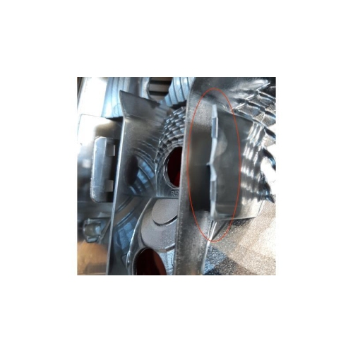 Stop spate lampa partea dreapta Volkswagen Touran (1T2) 01.2007-07.2010, TYC CLEMA RUPTA