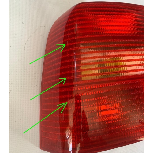 Stop spate lampa Vw Passat (B5), 09.1996-11.2000 Sedan, spate, omologare ECE, fara suport bec, cu lumina de mers inapoi, partea Stanga -FISURAT INTERIOR