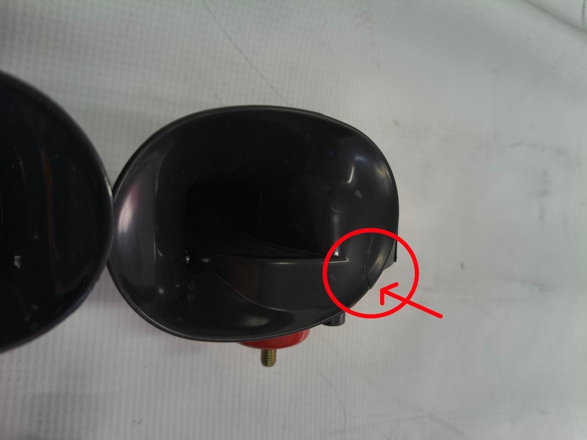 Set 2 claxoane auto Automax 12V Negre cu tonuri inalte si joase -PLASTIC CRAPAT