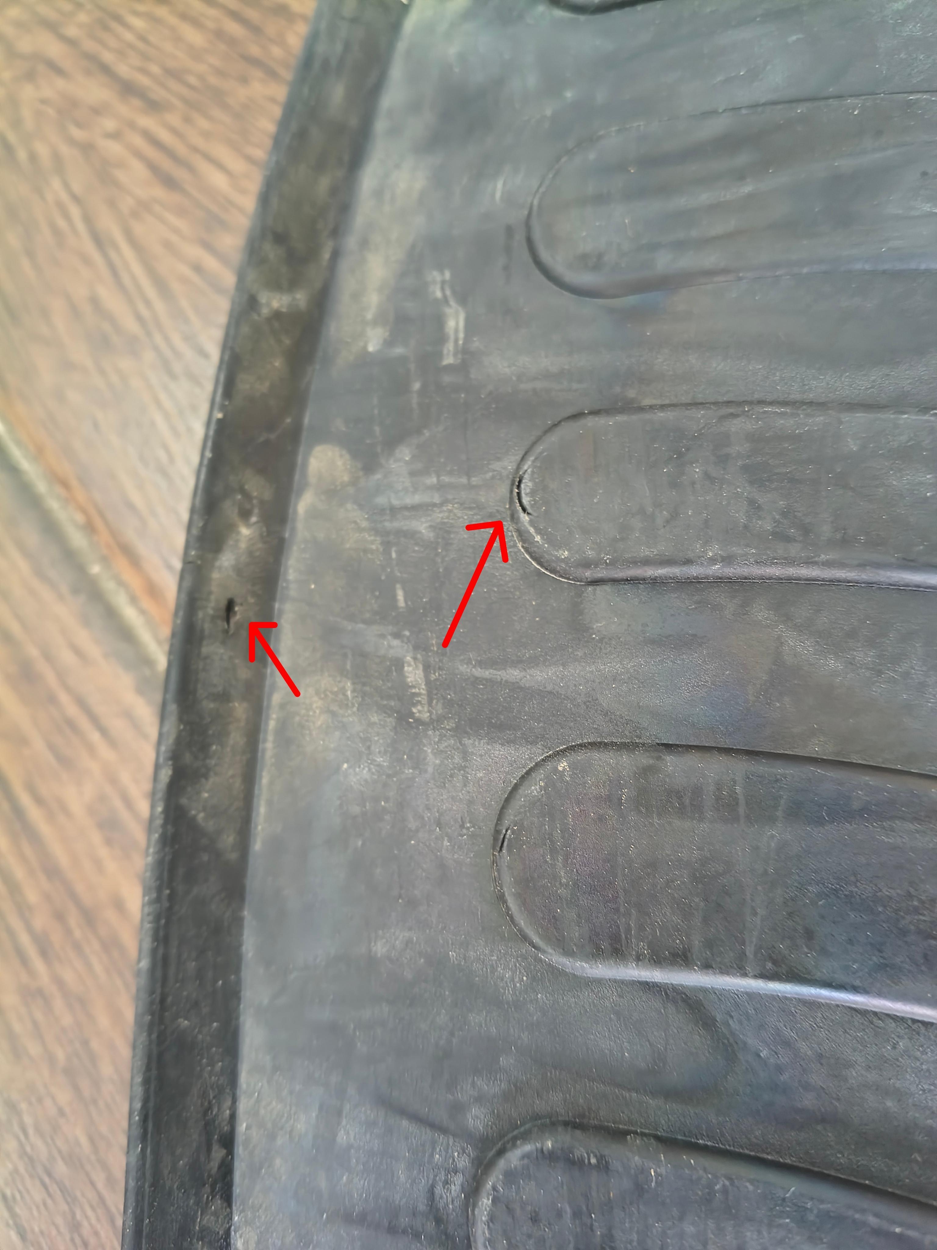 Set covorase auto din cauciuc Toyota Auris 2012- Auris Touring Sport 2013-, Auris Hybrid 2013-, Gledring, 4 buc. -FOLOSITE PUTIN, URME DE UZURA