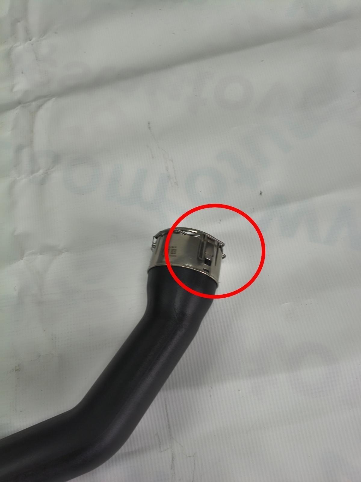 Furtun admisie aer motor 1.5dci Renault Clio 4 2012-, Captur 2015-, Dacia Duster 2010-2000, Dokker 2012-, Sandero 2012-, Logan 2012-, 144608527R CLEMA ORNAMENT LIPSA VEZI POZA