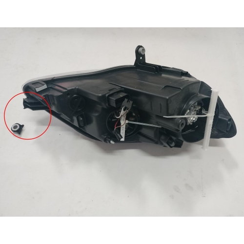 Far VW Golf 5 PLUS 01.2005-01.2009 TYC partea Stanga, tip bec H7+H7 -SUPORT PRINDERE RUPT
