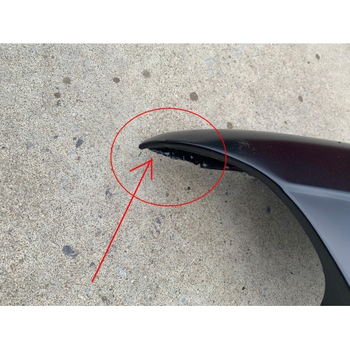 Aripa fata Bmw Seria 3 E36, 12.1990-1995 Model Coupe , partea Stanga, cu gaura pentru semnalizare, 41358122235, 200701-1 ; PUTIN DETERIORATA LA COLT