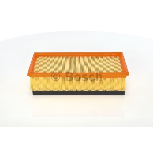 Filtru aer Bosch F026400121 Toyota Avensis (T25), 2003-2008; Corolla Verso 2004-2009; Lexus IS, 2005-2013; motorizari 2.0 ; 2.2 diesel