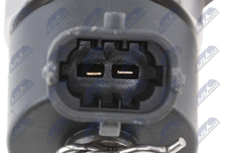 Injector Citroen Jumper II 3.0 HDI 2006-, Fiat Ducato 3.0 JTD 2006-, Iveco Daily IV 3.0 D 2007-, Peugeot Boxer 3.0 HDI 2006-; 71793015; NTY, aftermarket
