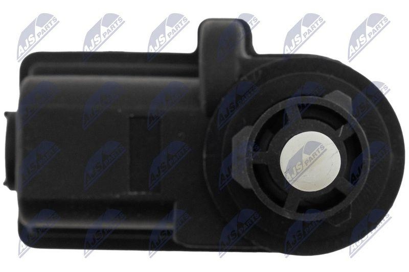 Motoras reglare far Ford Focus II 2004-2012; 4M51-13K198-AA; NTY, aftermarket