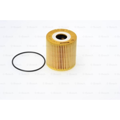 Filtru ulei BOSCH 1457429762 Volvo S80 1 (Ts, Xy) S80 2 (As) S70 (Ls) V70 1 (Lv) S40 1 (Vs) V40 Combi (Vw) V70 2 (Sw) Xc90 1 Xc70 Cross Country C70 1 Cabriolet C70 1 Cupe S60 I