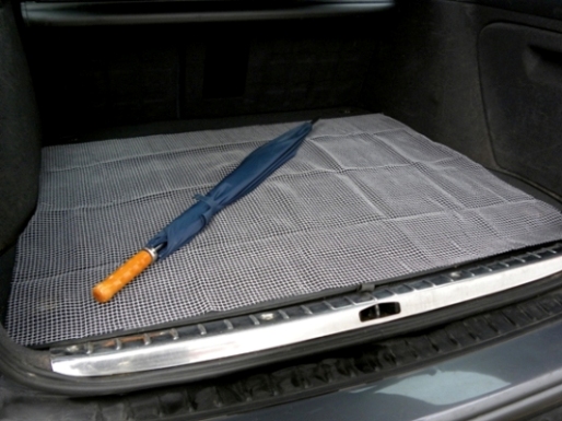 Covoras auto portbagaj plasa antiderapanta model universal , 120x90cm, 1 buc.