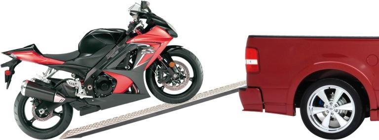 Rampa auto Carpoint pentru ATV-uri , motociclete , 150x21cm , 200kg/buc , pret per 1 buc.