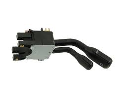 Maneta stergatoare Audi 100 (C4), 91-94, Audi 100/200 (C3), 88-91, Audi 80 (B3), 1989-91, Audi 80 (B4), 91-94, 12 pinuri, stergere si spalare stergatoare fata, avarie, 443.953.503D; 445953503E,