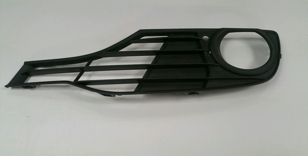 Grila bara fata Bmw Seria 3 (F30/F31), 01.2012-12.2019 Model Sport Line, partea Stanga, 51117255369, 20D12727 (Nu pt. model GT sau Modern Line)